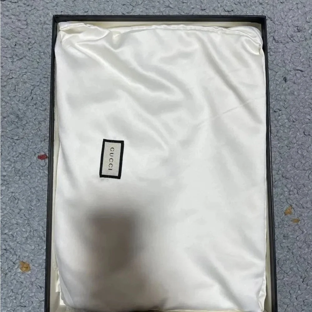 Gucci Black Leather Wristlet - Picture 8 of 8